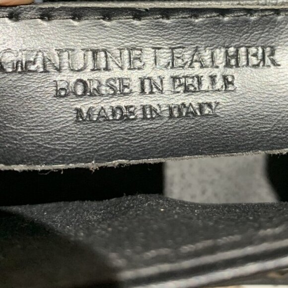 Borse in Pelle Black Studded Matte Leather Crossbody Bag w/Chainstrap - Picture 10 of 15